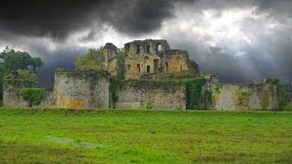 Chantier archéologique au château de Blanquefort 33 [upl. by Brandt]