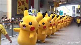 2016 Pikachu Outbreak Pikachu Parade in Queen’s Square [upl. by Bluhm]