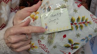 🎄🤶🎁 Lovely CHRISTMAS HAPPY MAIL From My Dear Friend Suzanne SuzannesBabies [upl. by Mommy]