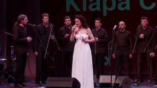 Klapa Cambi Split i Doris Dragović  Zemlja i stina live HNK Split 2013 [upl. by Onitselec]