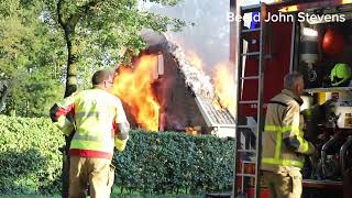 Grote brand verwoest monumentaal pand in Twello [upl. by Etnoek388]