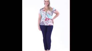 Blusa decote V estampada e Calça Jeans Plus Size  Marguerite  Posthaus [upl. by Feldt418]