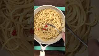 SUPER EASY Aglio Olio in Under 20 minutes [upl. by Champagne]