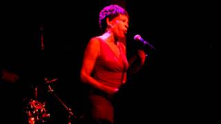 Bettye Lavette  Blackbird  Live in London 2011 [upl. by Nnairrek]