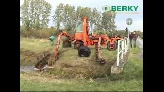 BERKY Böschungsmäher Typ 2200 mit Hinterradlenkung [upl. by Aklog]