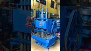 RAJ RTANA YOG chilli pounding machine  machine chilli foodie foodie masala haldi business [upl. by Petronille]