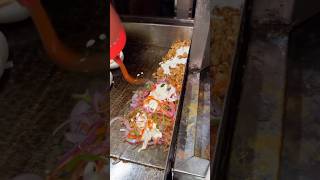 Pocket Shawarma 😋 pakistan chickenshawarma streetfood indianfood trendingshorts [upl. by Ajssatan535]