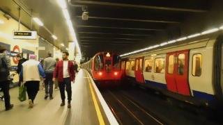 S7 District Line Trains at Aldgate East [upl. by Kciv]