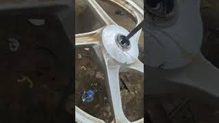 splender front wheel baring change esaly way macaniclife trending viral subscribe [upl. by Minsat]