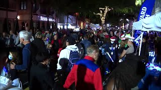 South Florida families kick off holiday season with Christmas on Las Olas [upl. by Nomrah]