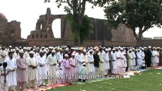 Id ul fitr gathering in Delhis Ferozeshah Kotla [upl. by Ziagos]