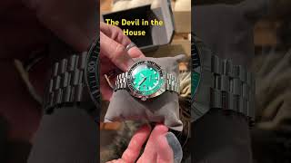 Bulova Devil’s diver unboxing bulova devil [upl. by Linker434]