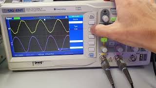 Siglent Oscilloscope 2 Channels measurement procedure [upl. by Knudson]