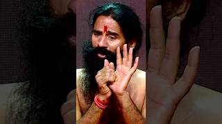 Ramdev Baba ने किया Free में Thyroid Test shorts ramdev ramdevbaba ramdevbabayoga swamiramdev [upl. by Jalbert860]