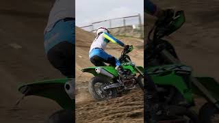 Nuove KXF 2025 in Azione 🔥 Kawasaki 250 vs 450 la nostra prova test motocross kawasaki [upl. by Romney]