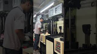 Semiautomatic vulcanizing rubber machine reduces the burden on workers and improves efficiency [upl. by Emse]