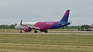 WIZZAIR [upl. by Englis577]