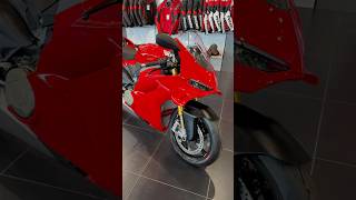 Unboxing the new Panigale V4 S [upl. by Clementia]