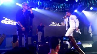 Lenny Tavarez Ft De la Guetto  Fantasías Remix  En Vivo  Guatemala [upl. by Nylodam672]