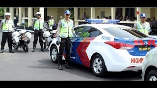 Pengawalan Polisi Luar biasa Kepada Pengantin [upl. by Asir]