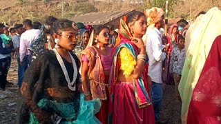 ll बायणे निकलींन फोयणा नथी खिसजे वो जानु ll aklesh mashar ll adivasi timli dance ll [upl. by Chally]