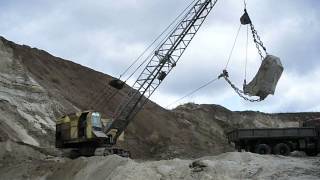 Old soviet dragline E10011EO5111 [upl. by Linell744]