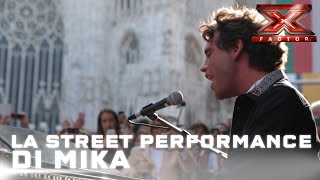 La street performance di Mika [upl. by Dedric227]