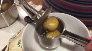 Expert Chef Potato Ricer [upl. by Stanly]