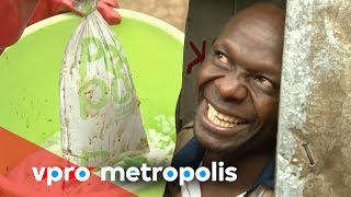 Pooping in a bag in Kenya for a cleaner neighborhood  vpro Metropolis [upl. by Wadlinger]