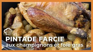 Pintade farcie aux champignons et foie gras [upl. by Analra]