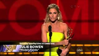 Julie Bowen wins an Emmy for Modern Family at the 2012 Primetime Emmy Awards [upl. by Rozella]