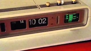 Panasonic RC 6551 Vintage 1971 Flip Clock Radio [upl. by Adyan240]