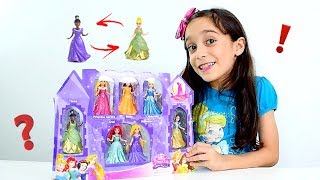 PRINCESAS DISNEY TROCAM OS VESTIDOS ★ Bonecas Magic Clip  Review de Brinquedos [upl. by Aninaj]