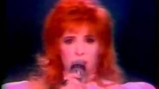 Mylène Farmer Ainsi soit je Lahaye dhonneur TF1 24 août 1988 [upl. by Ynatsyd]