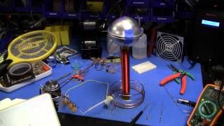 Advent Calendar of Circuits 2014 Day 2 Tesla Coil [upl. by Andrea]