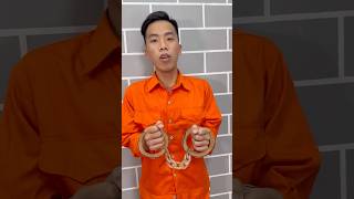 LNS  Còng tay giấy và Còng tay tù nhân sắt  Handcuff Noob vs Pro vs Hacker shorts [upl. by Erinna]