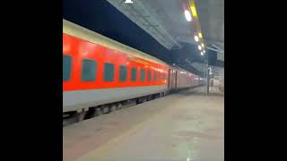 Offlink BRC WAP5 Hauled 12215 DEE BDTS Garibrath Exp Skips Vapi [upl. by Radek266]