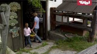 Urlaub auf dem Bauernhof in Tirol  Österreich  Bauernhofurlaub mit Kindern [upl. by Leinahtan]