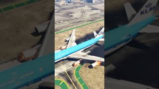 Pilot Saves all the Lifes of Passengers with Aborting Takeoff Due to Cows shorts gta5 sub [upl. by Henden703]