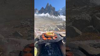 Dağda Simit Arasında Sucuklu Yumurta 🥚 Eggs with beef sausage between bagels on the mountain 🏔️ [upl. by Haikan]