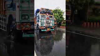 Aaj ki shaam maza baarish ka saath me lijiye song bollywood ytshorts trending explore [upl. by Nosrac]