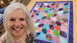 EASIEST BEGINNER QUILT EVER FREE PATTERN quotMini Petalsquot tutorial [upl. by Mauralia]