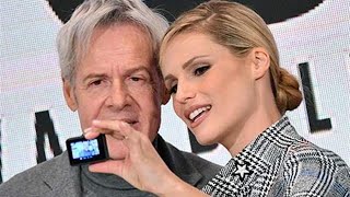 Sanremo 2018 la testa di Claudio Baglioni nel fondoschiena di Favino il gesto lascia tutti di stuc [upl. by Julissa]