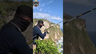 Cliff Fishing in Edge of Island‼️fishing [upl. by Robbyn112]