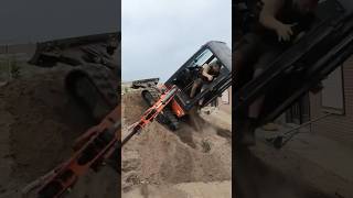 Excavator FAIL What did he do wrong [upl. by Mayce]