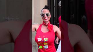 Latina bailando en la fiesta de San Fermín  Pamplona [upl. by Gierc]