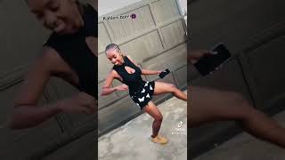 Kahleni bo dance challenge amapianodance amapianototheworld fyp [upl. by Ninnette]