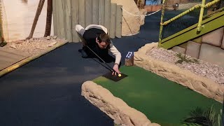 NEW Golf 2024 From SHEFFIELD Paradise Island Adventure Golf Hole 13 on Shell Bay Course 24124 [upl. by Obellia]