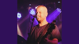 בואי לזרועותי ליפול Live [upl. by Delcine]