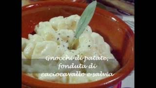 Gnocchi di patate con fonduta di caciocavallo e salvia [upl. by Darsey]